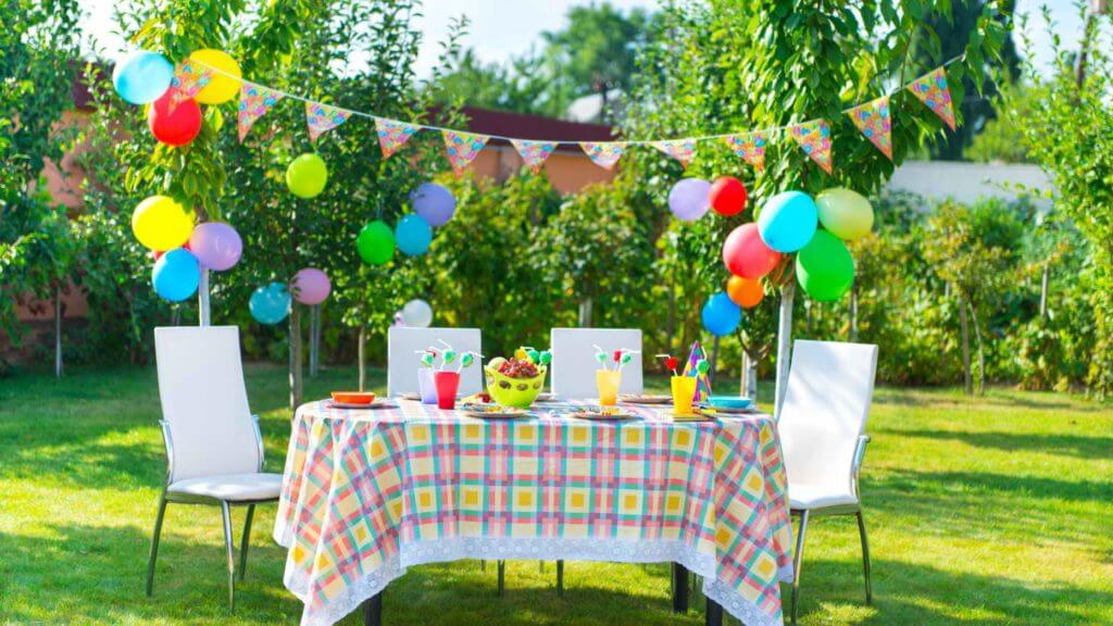 Concept Valentine's Day birthday party ideas