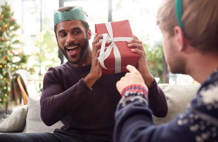 Interesting Gift Ideas for Male Friends